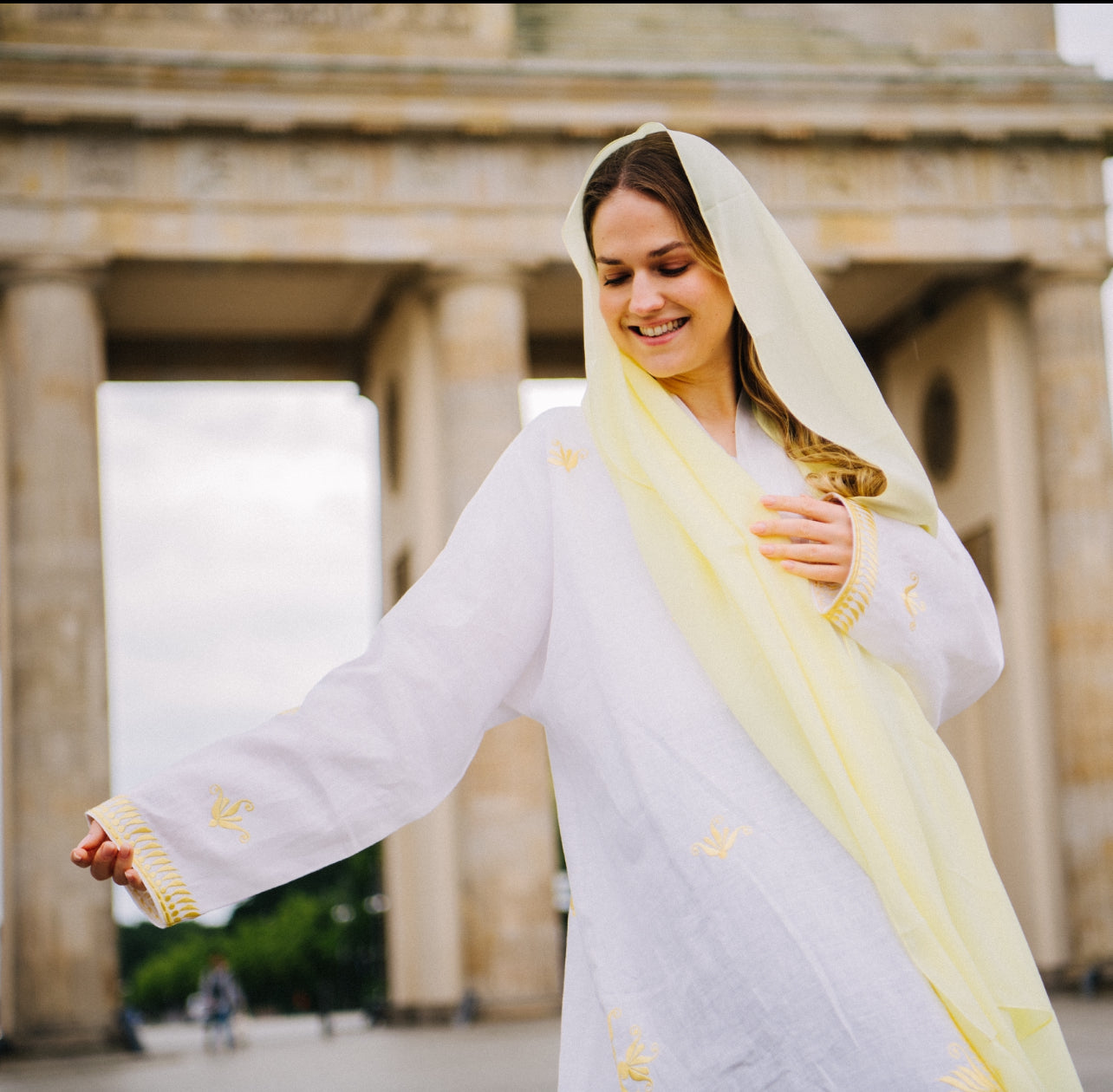 Abaya : The Pearl عباية اللؤلؤة