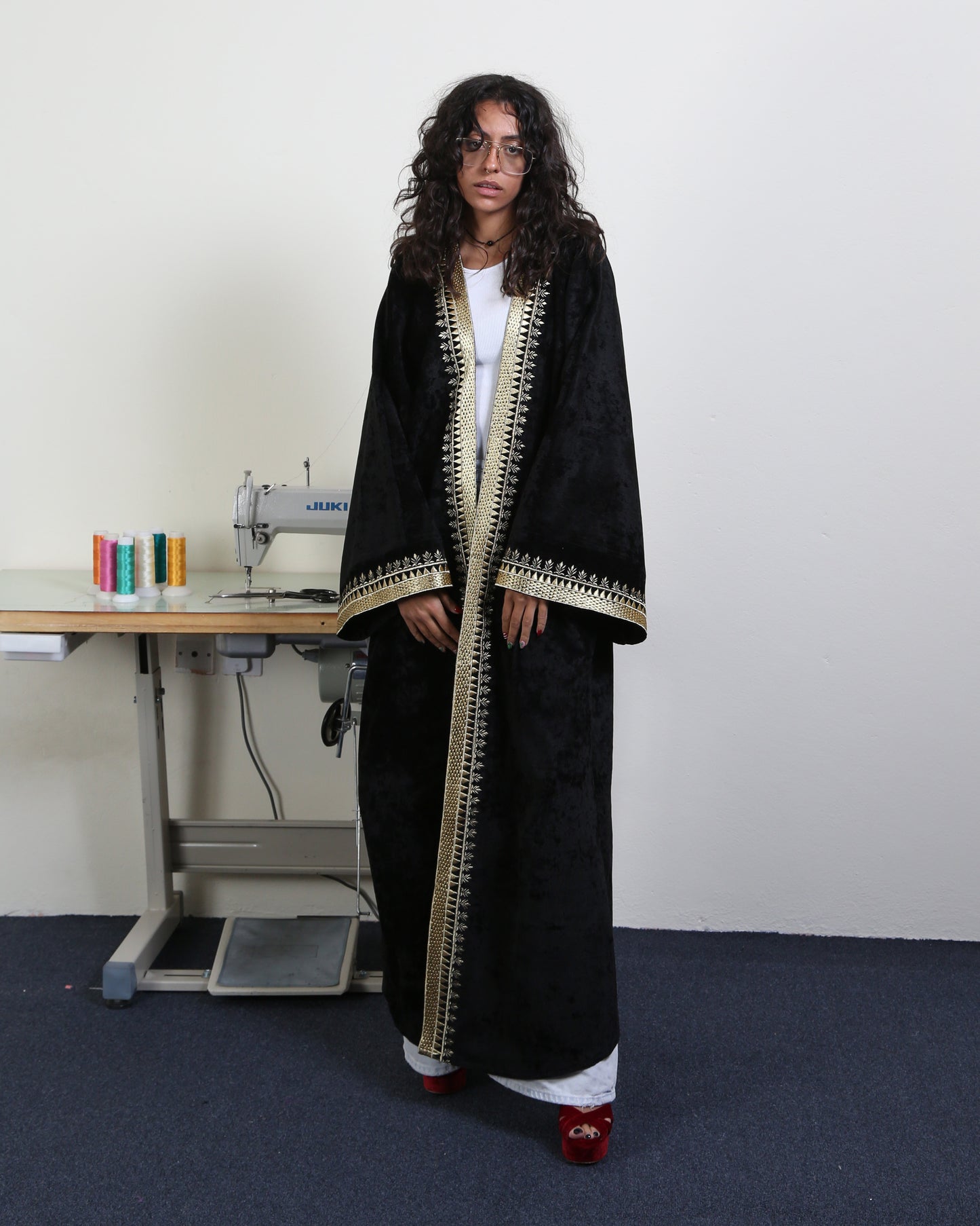 The Royal Zari ( Velvet & Linen)