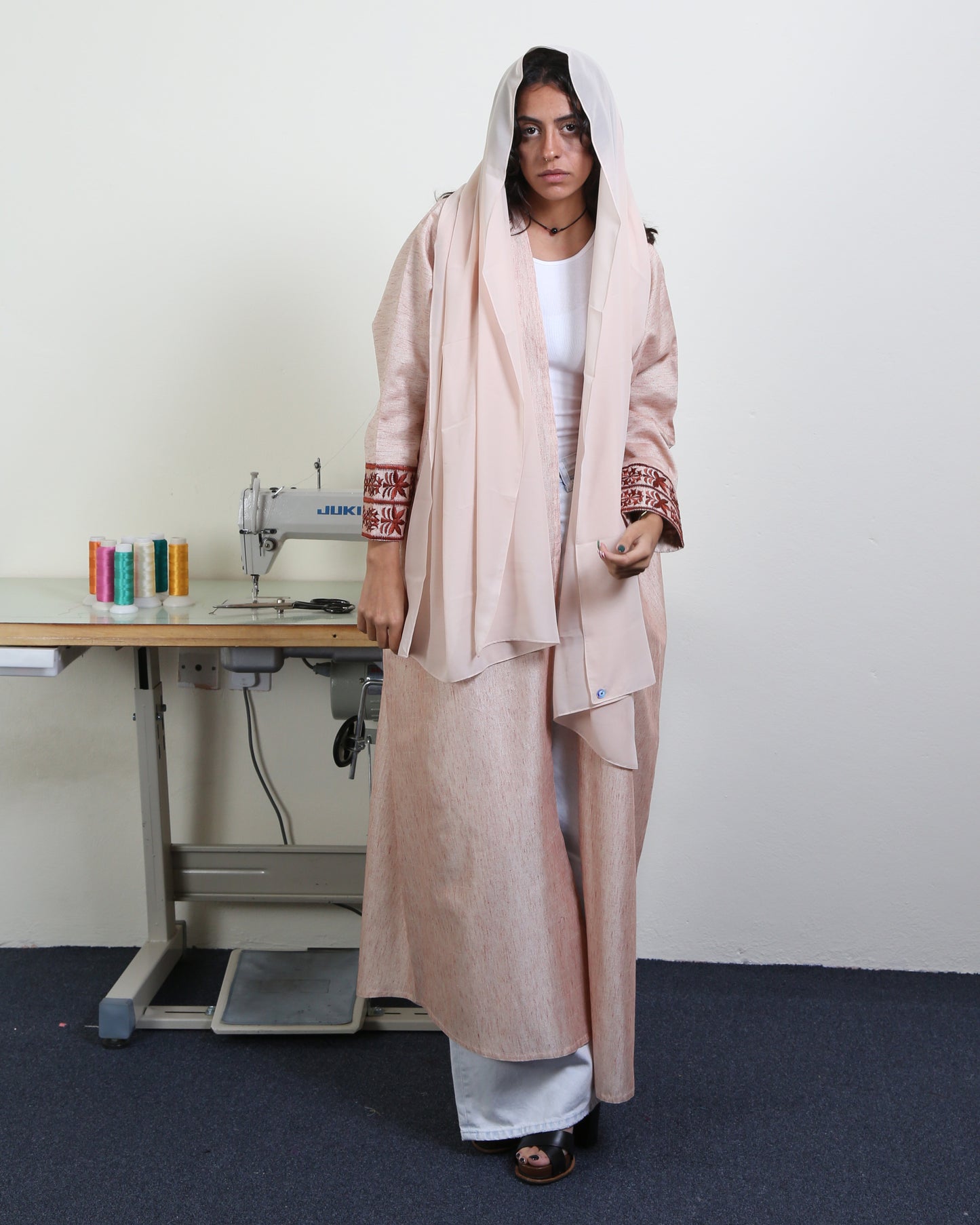Calcite Abaya
