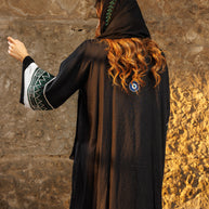 Abaya: مشموم