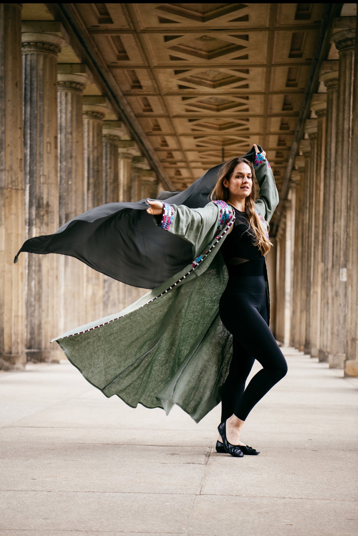 Zaitoun Abaya