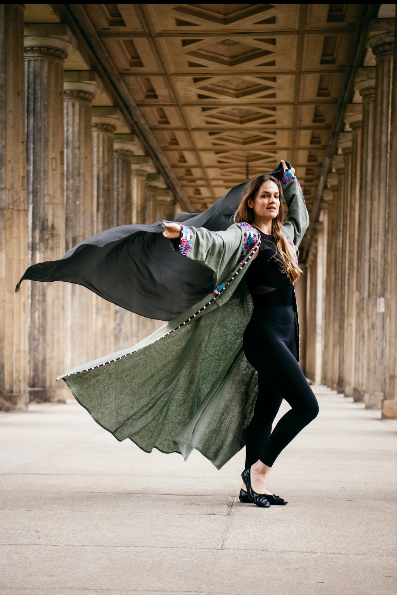 Zaitoun Abaya
