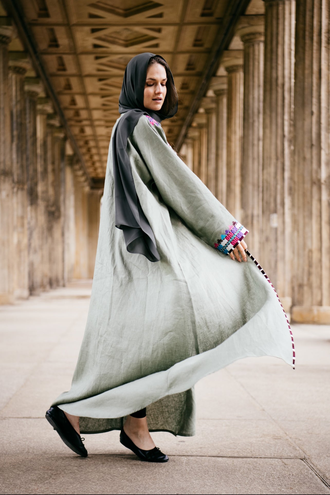Zaitoun Abaya