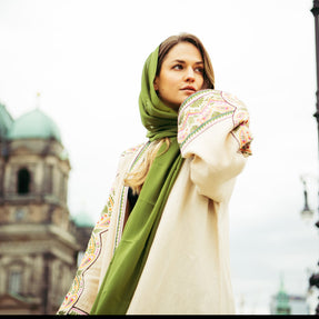 Rawaq Abaya (Linen)