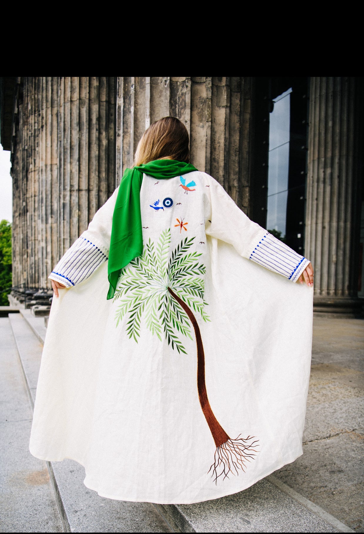 Dreamy Palm Abaya