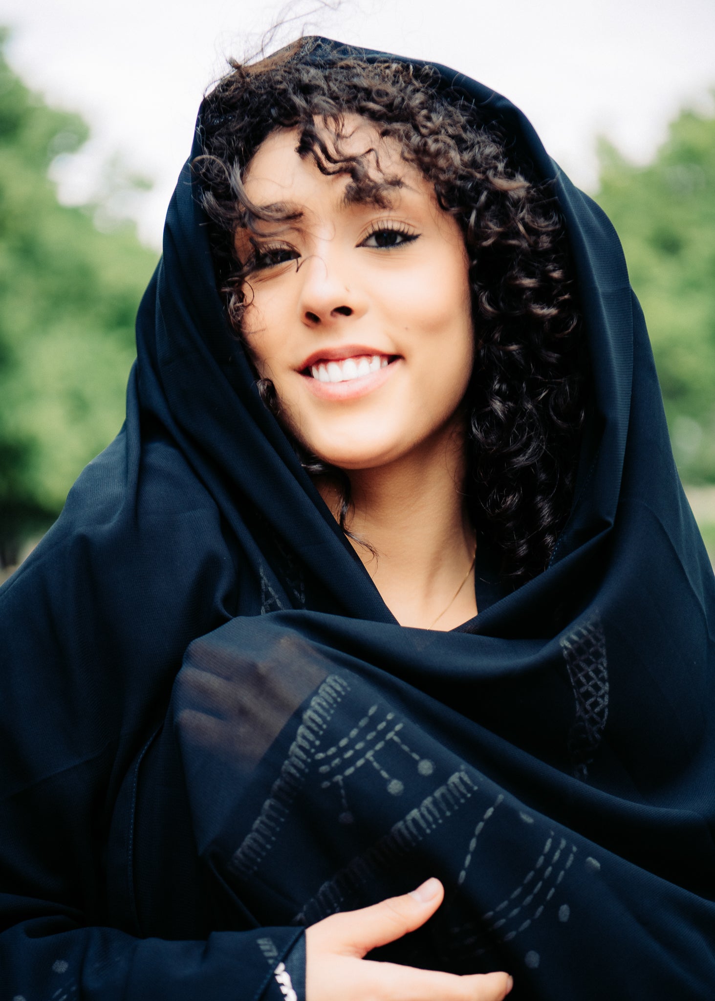 Nakheel Linen Abaya