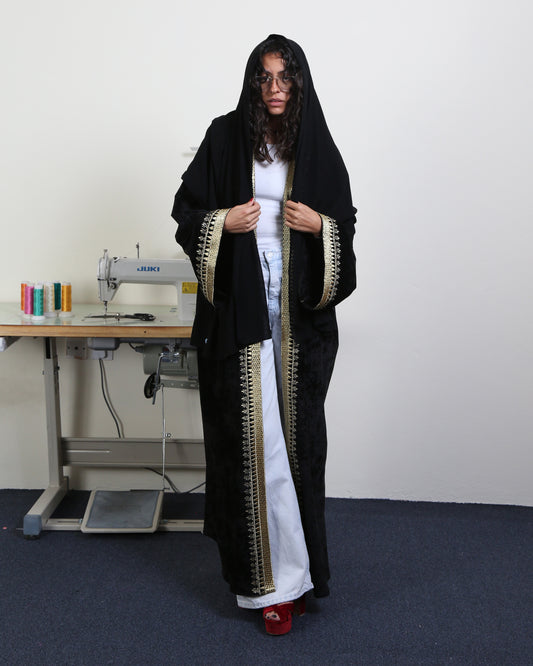 The Royal Zari ( Velvet & Linen)